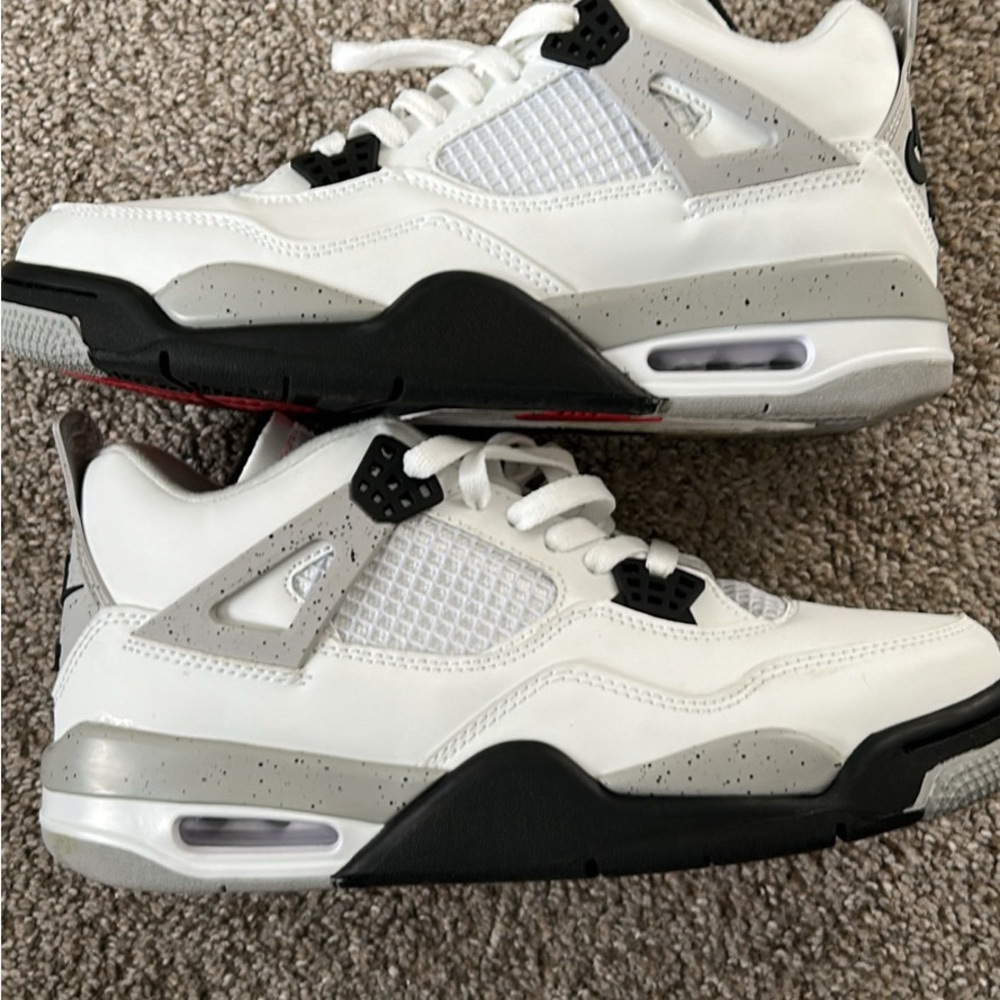 Nike Air Jordan Cement 4s